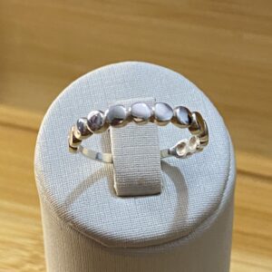 Alternative view of Anel com Bolinhas Achatadas em Prata 925