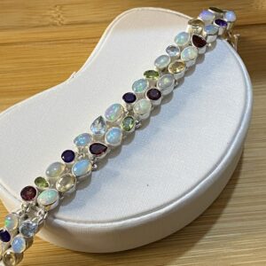 Alternative view of Pulseira Indiana Artesanal com Pedras Naturais e Fecho T - Prata 925