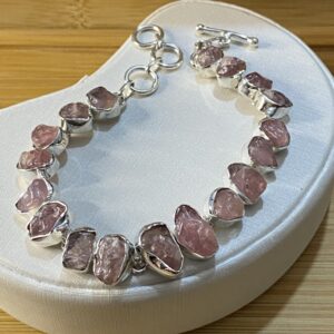 Pulseira Indiana de Quartzo Rosa Bruto – Prata 925 – Fecho T – 18 a 21 cm