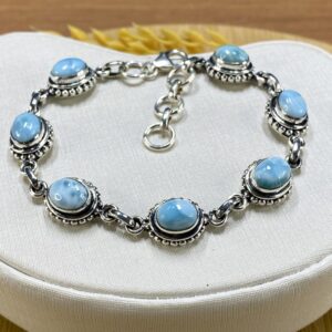 Pulseira em Prata 925 com Pedra Larimar Oval com Base Trabalhada - Tam 17,5