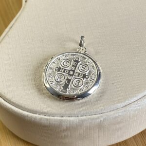 Relicário São Bento - Prata 925 - 2cm