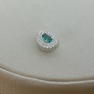 Pingente Cravejado com Gota Zircônia e Esmeralda – Prata 925