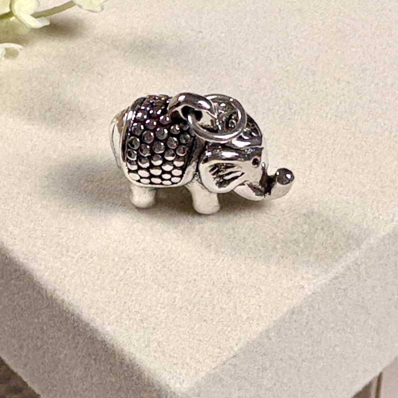 Prata 925 | Pingente Elefante | Eletroformação | 2,5cm