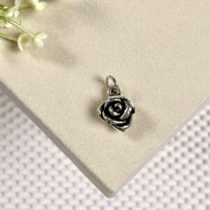 Prata 925 | Pingente Flor P | Eletroformação | 1,5cm