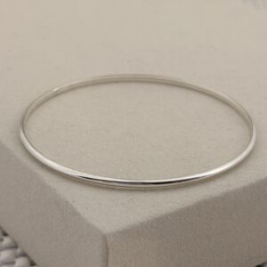 Prata 925 | Bracelete Argola Fio Chapado - 6,5cm de diâmetro